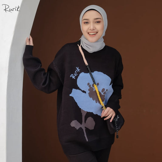 Rurik Onata Crewneck
